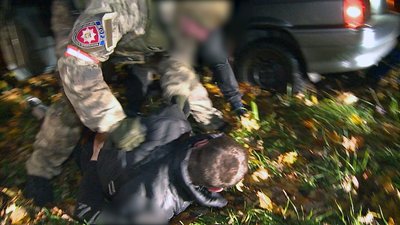 Катували та вимагали неіснуючий борг: на Вінниччині поліція затримала злочинну групу Катували та вимагали неіснуючий борг: на Вінниччині поліція затримала злочинну групу
