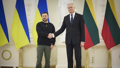 Зеленський у Литві і новий довгостроковий пакет допомоги, РФ обстріляла Харківщину. 686 день війни. Онлайн