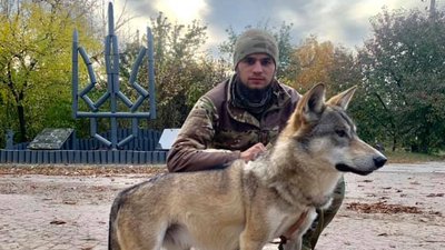 "Такі люди, як Діма, не можуть загинути". Спогади вчителів про Героя України Дмитра Коцюбайла на псевдо Да Вінчі "Такі люди, як Діма, не можуть загинути". Спогади вчителів про Героя України Дмитра Коцюбайла на псевдо Да Вінчі