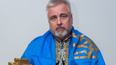 У Житомирі покажуть фотовиставку зі світлинами батьків і дітей загиблих героїв У Житомирі покажуть фотовиставку зі світлинами батьків і дітей загиблих героїв