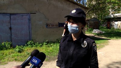 У Житомирі замалювали ще близько сотні написів з наркорекламою У Житомирі замалювали ще близько сотні написів з наркорекламою