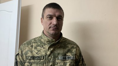 Військовослужбовець 123 тероборони ЗСУ, 25 листопада 2023 року Військовослужбовець 123 тероборони ЗСУ, 25 листопада 2023 року