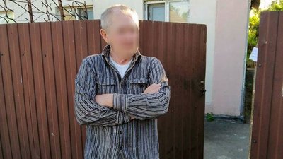 У Херсоні чоловік стріляв з арбалету по тваринах У Херсоні чоловік стріляв з арбалету по тваринах