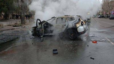 У центрі окупованого Мелітополя вибухнула автівка