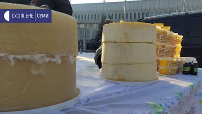 У Сумах стартував передноворічний ярмарок. Що можна придбати (ФОТО) У Сумах стартував передноворічний ярмарок. Що можна придбати (ФОТО)