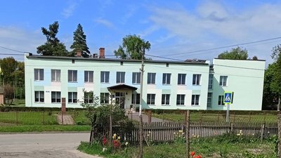 На Полтавщині демонтували погруддя комуністичній диверсантці Ленізі Бугорській На Полтавщині демонтували погруддя комуністичній диверсантці Ленізі Бугорській