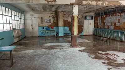 Школа–без дітей, квартири без газу та води: як 20 років живуть жителі селища Цукроварів Школа–без дітей, квартири без газу та води: як 20 років живуть жителі селища Цукроварів