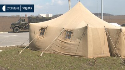 На в’їзді до Хмельницького зафіксували осіб з високою температурою