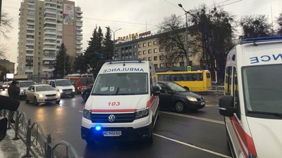 У центрі Луцька – аварія за участю мікроавтобуса та маршрутки У центрі Луцька – аварія за участю мікроавтобуса та маршрутки