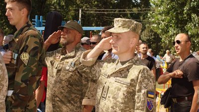 На Дніпропетровщині відкрили меморіал загиблим на Донбасі українським бійцям На Дніпропетровщині відкрили меморіал загиблим на Донбасі українським бійцям
