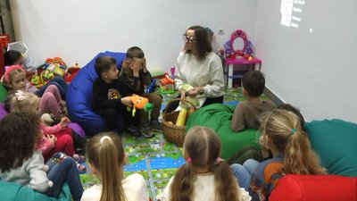 Безкоштовні розвивальні заняття для дітей ВПО проводять у Хмельницькому
