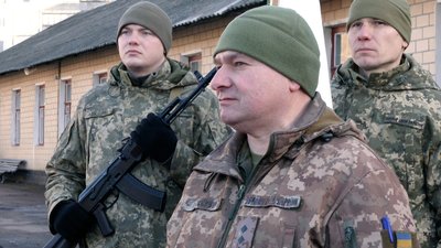 Чернігівський обласний ТЦК та СП першим в Україні отримав почесний стяг