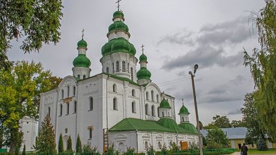 Полкова канцелярія, маєтки та родинні усипальниці: козацька архітектура на Чернігівщині Полкова канцелярія, маєтки та родинні усипальниці: козацька архітектура на Чернігівщині