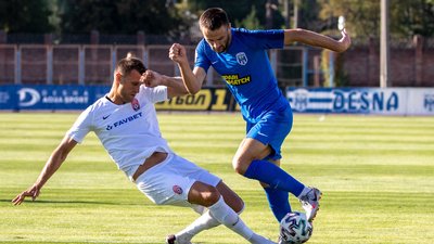 В 1/8 фіналу Кубку України чернігівська «Десна» зіграє з луганською «Зорею»