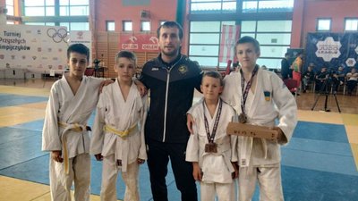 Сумські спортсмени посіли призові місця на турнірі з дзюдо в Польщі Сумські спортсмени посіли призові місця на турнірі з дзюдо в Польщі