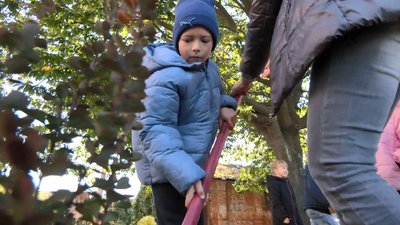 На шкільному ярмарку у Черкасах зібрали 60 тисяч гривень На шкільному ярмарку у Черкасах зібрали 60 тисяч гривень