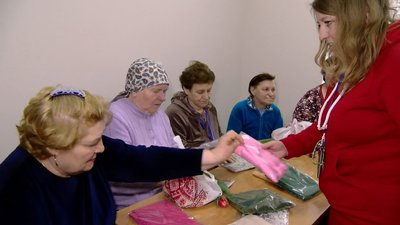 Надихають на боротьбу і позитив: в онкоцентрі у Луцьку відбулася акція "Добра хустина" Надихають на боротьбу і позитив: в онкоцентрі у Луцьку відбулася акція "Добра хустина"