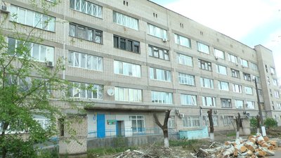 Будні лікарів. У миколаївських травматологів через обстріли побільшало роботи