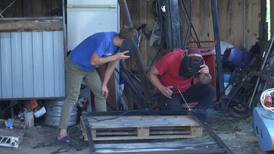На Житомирщині сім'я старостині села виховує семеро дітей, п’ятеро з яких – прийомні На Житомирщині сім'я старостині села виховує семеро дітей, п’ятеро з яких – прийомні