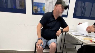 незаконне переправлення чоловіків за кордон