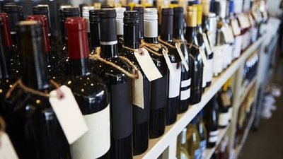 Ще дві міські громади на Волині заборонили продаж алкоголю