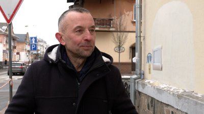 Вуличний художник із Франції залишив малюнки в Чернігові Вуличний художник із Франції залишив малюнки в Чернігові
