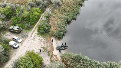 Миколаївські рятувальники дістали з річки тіло рибалки Миколаївські рятувальники дістали з річки тіло рибалки