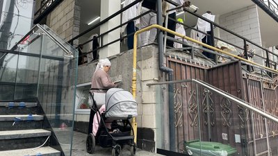 Ніч святкування Рош га-Шана в хасидському кварталі в Умані 15 вересня 2023 року Ніч святкування Рош га-Шана в хасидському кварталі в Умані 15 вересня 2023 року