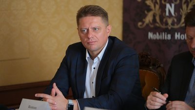 Львів'янина Романа Матиса, якого підозрюють у розкраданні гуманітарки, відпустили під заставу