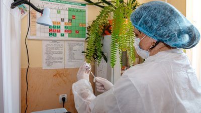“Єдиний захист — вакцина”: Експертка розповіла, навіщо дотримуватися календаря щеплень