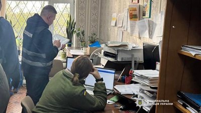 Правоохоронці повідомляють про підозру військовослужбовиці ТЦК та СП на Чернігівщині