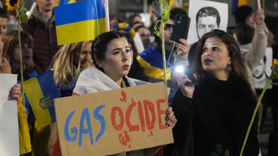 "Припиніть фінансувати війну": У Польщі активісти вимагали запровадити енергетичне ембарго проти РФ "Припиніть фінансувати війну": У Польщі активісти вимагали запровадити енергетичне ембарго проти РФ