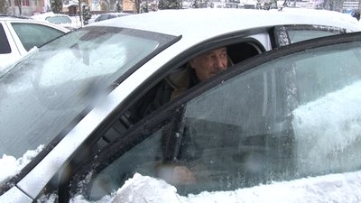 Борються з негодою: майже чотири тонни протиожеледної суміші використали шляховики Черкащини Борються з негодою: майже чотири тонни протиожеледної суміші використали шляховики Черкащини