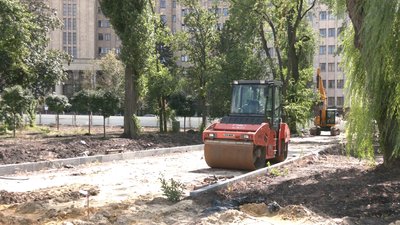 "Найбільший фонтан в Україні": на реконструкцію скверу у Харкові витратили понад 100 млн гривень "Найбільший фонтан в Україні": на реконструкцію скверу у Харкові витратили понад 100 млн гривень