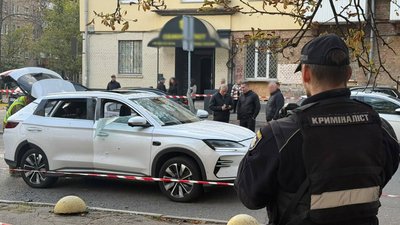 У Печерському районі столиці вибухнув електрокар