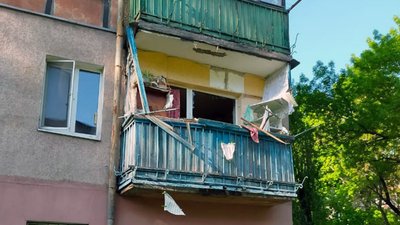 У Кривому Розі у багатоповерхівці стався вибух: пошкоджено балкон