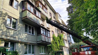 У Черкасах сталася пожежа: врятували чоловіка