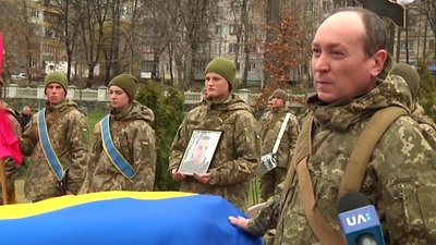 У Житомирі попрощалися з 27-річним десантником розвідувального батальйону Микитою Ситником У Житомирі попрощалися з 27-річним десантником розвідувального батальйону Микитою Ситником