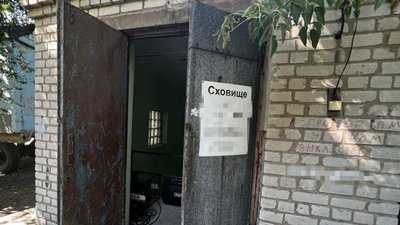 У Запоріжжі прокуратура через суд зобов'язала місцеве підприємство впорядкувати укриття