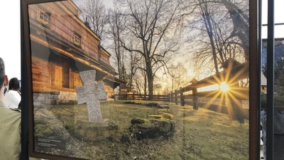 Фотовиставку дерев’яних церков "Wooden treaasure" відкрили в Ужгороді Фотовиставку дерев’яних церков "Wooden treaasure" відкрили в Ужгороді