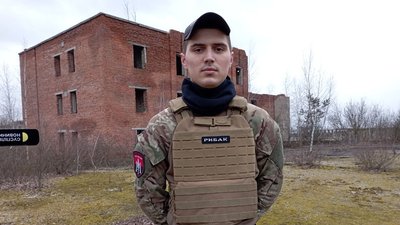 Розминка, тактика, штурм будівлі: в Тернополі тренується "Права молодь" Розминка, тактика, штурм будівлі: в Тернополі тренується "Права молодь"
