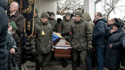 На Тернопільщині попрощалися із загиблим військовослужбовцем Ігорем Ліщиною