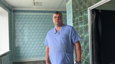 "Ми робили те, що могли". Перших поранених Малинська лікарня на Житомирщині прийняла вже 24 лютого "Ми робили те, що могли". Перших поранених Малинська лікарня на Житомирщині прийняла вже 24 лютого