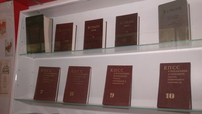 "Пам'ятати про радянські часи потрібно, але не більше цього" — львівський історик про декомунізацію "Пам'ятати про радянські часи потрібно, але не більше цього" — львівський історик про декомунізацію