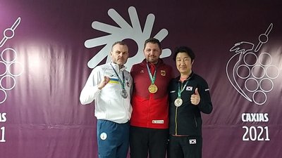 Сумчанин Дмитро Петренко став "срібним" призером на Дефолімпіаді Сумчанин Дмитро Петренко став "срібним" призером на Дефолімпіаді