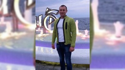 У Новгороді-Сіверському перейменували дві вулиці на честь загиблих героїв Максима Шульги та Владислава Шинкаренка У Новгороді-Сіверському перейменували дві вулиці на честь загиблих героїв Максима Шульги та Владислава Шинкаренка