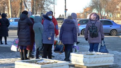 Пасажири автостанції в Гадячі Пасажири автостанції в Гадячі