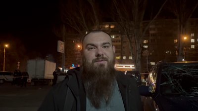 "Рідна донька під апаратом, як я можу триматися": очевидці про російський обстріл Запоріжжя 22 листопада "Рідна донька під апаратом, як я можу триматися": очевидці про російський обстріл Запоріжжя 22 листопада