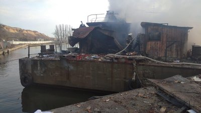 В Очакові, що на Миколаївщині, показали наслідки обстрілів військового порту В Очакові, що на Миколаївщині, показали наслідки обстрілів військового порту