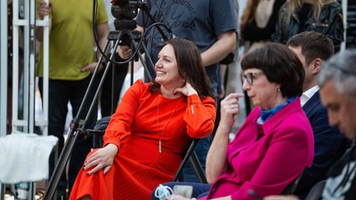 Лауреаткою "Премії імені Георгія Ґонґадзе" у 2021 році стала Мирослава Барчук Лауреаткою "Премії імені Георгія Ґонґадзе" у 2021 році стала Мирослава Барчук